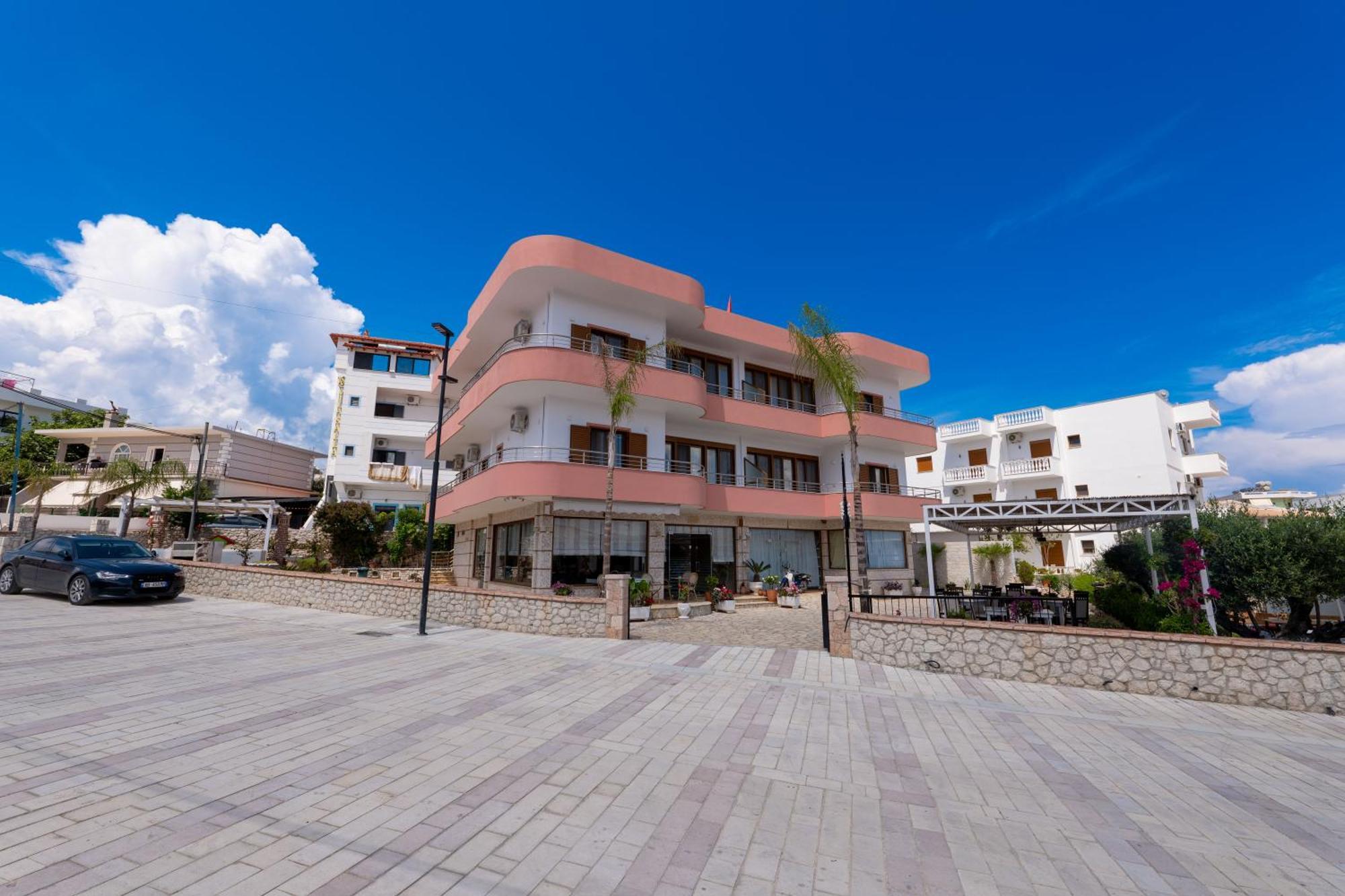 Doni Apartments クサミル エクステリア 写真